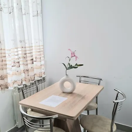 Apartment Ap2 Univibe 1Br Comfy - Universitate Hob